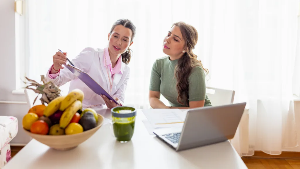 Medisense Dietitian at patients home Discussing Nutrition for Healthier Living, in Australia